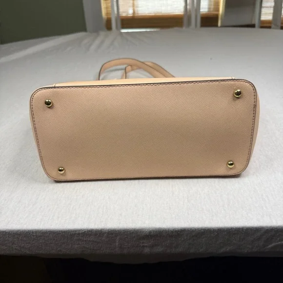 Calvin Klein Tote Bag Blush Pink Saffiano Leather Gold Chain Accents NWT - Picture 5 of 7